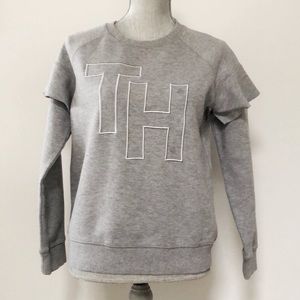 Tommy Hilfiger ruffle shoulder sweatshirt logo light grey Y2K